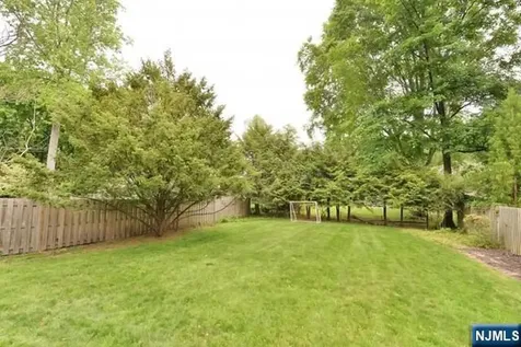 71 Everett Street Closter NJ 07624