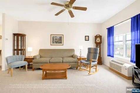 6412 Richmond Road West Milford NJ 07480