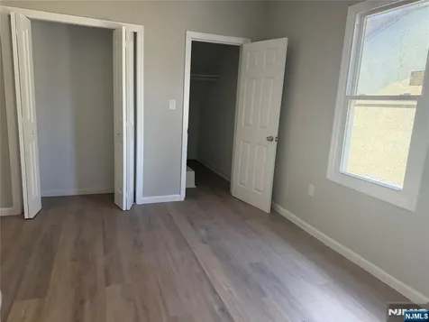 37 Mapes Avenue Newark NJ 07112
