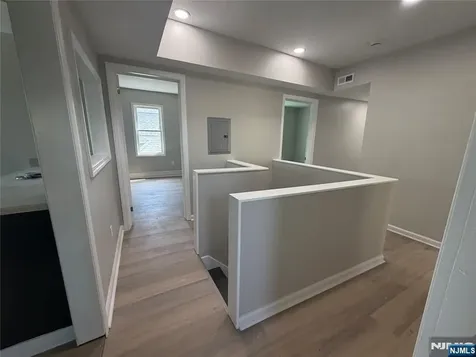 37 Mapes Avenue Newark NJ 07112