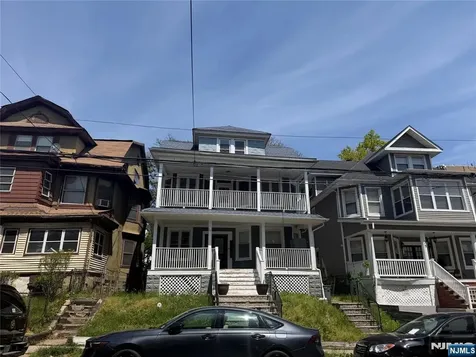 37 Mapes Avenue Newark NJ 07112