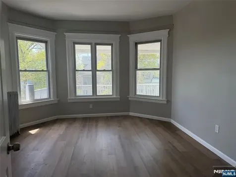 37 Mapes Avenue Newark NJ 07112