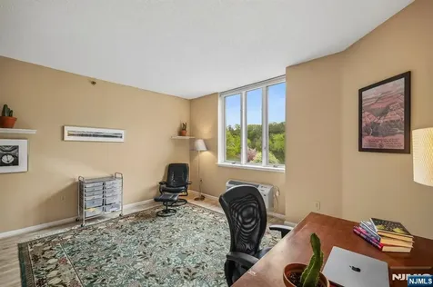 10 Smith Manor Boulevard West Orange NJ 07052