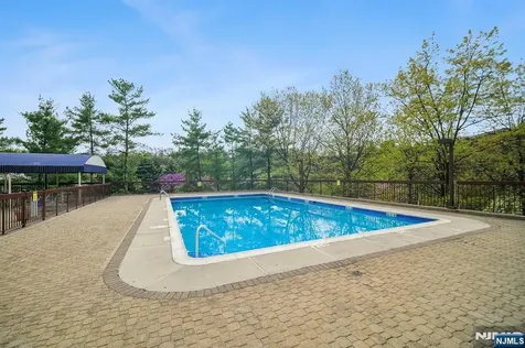 10 Smith Manor Boulevard West Orange NJ 07052