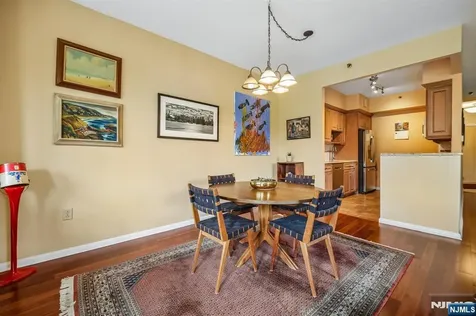 10 Smith Manor Boulevard West Orange NJ 07052