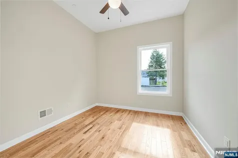 532 Ringwood Avenue Wanaque NJ 07465