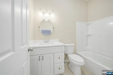 532 Ringwood Avenue Wanaque NJ 07465