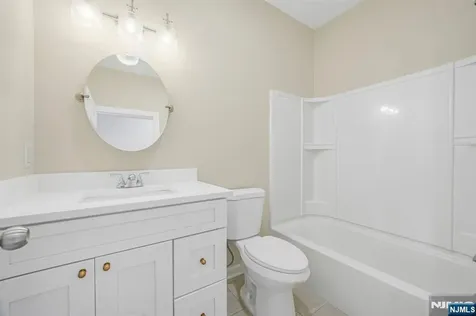 532 Ringwood Avenue Wanaque NJ 07465