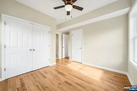 532 Ringwood Avenue Wanaque NJ 07465
