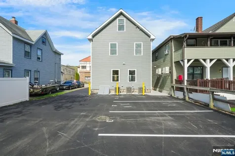 532 Ringwood Avenue Wanaque NJ 07465