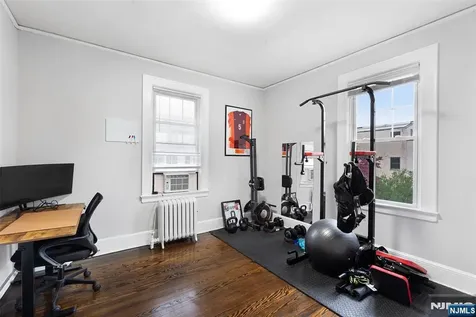6 Jefferson Avenue Maplewood NJ 07040
