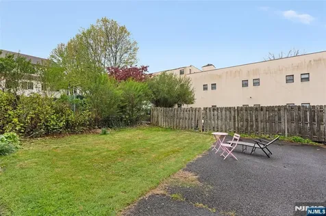 6 Jefferson Avenue Maplewood NJ 07040