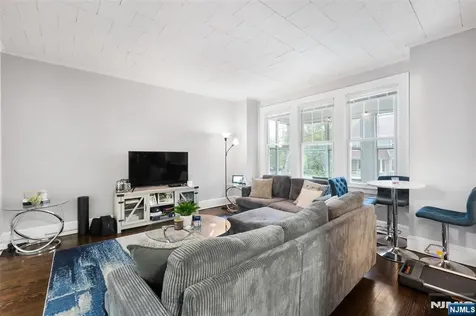 6 Jefferson Avenue Maplewood NJ 07040