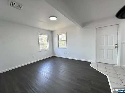 23 Highland Street Paterson NJ 07524