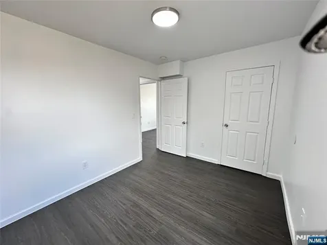 23 Highland Street Paterson NJ 07524