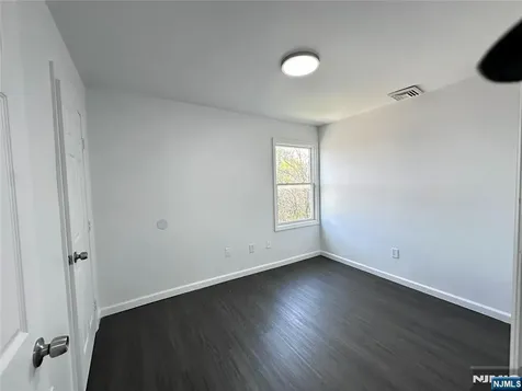 23 Highland Street Paterson NJ 07524