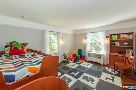 104 Gates Avenue Montclair NJ 07042