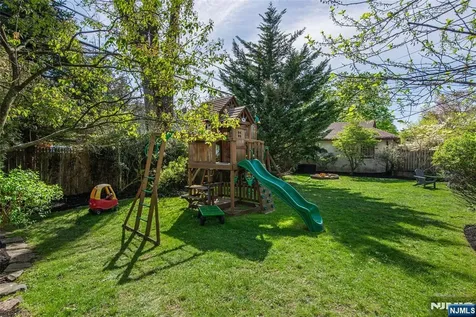 104 Gates Avenue Montclair NJ 07042