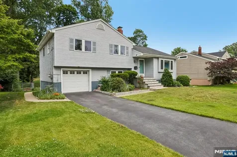 419 Hopper Avenue Ridgewood NJ 07450