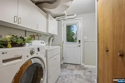 419 Hopper Avenue Ridgewood NJ 07450