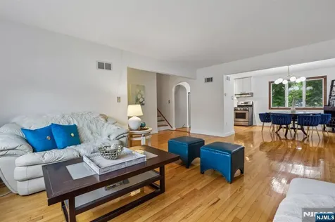 419 Hopper Avenue Ridgewood NJ 07450