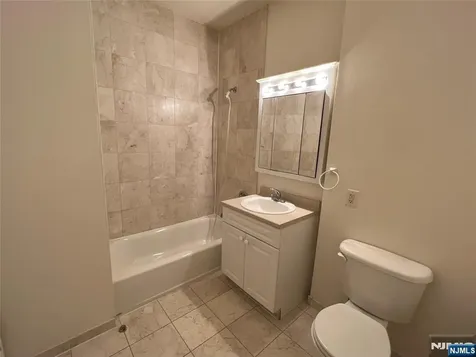 1100 River Road Edgewater NJ 07020