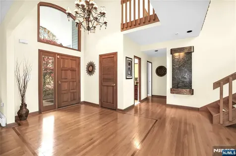 738 Ridge Road Kinnelon Borough NJ 07405