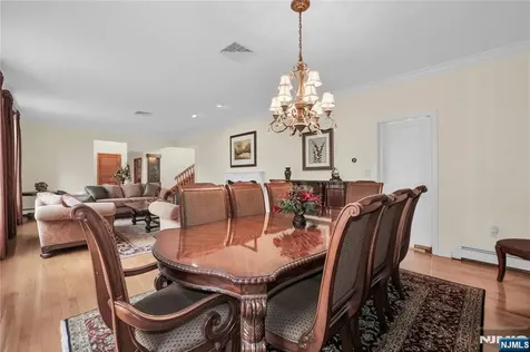 738 Ridge Road Kinnelon Borough NJ 07405