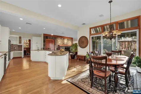 738 Ridge Road Kinnelon Borough NJ 07405