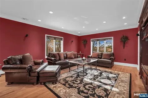 738 Ridge Road Kinnelon Borough NJ 07405