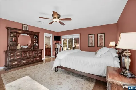 738 Ridge Road Kinnelon Borough NJ 07405