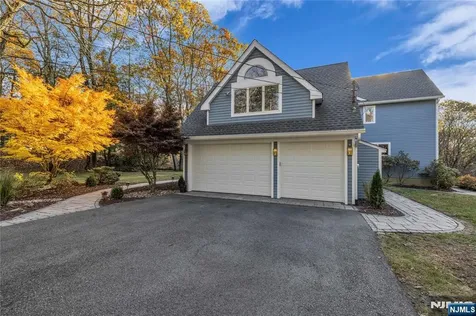 738 Ridge Road Kinnelon Borough NJ 07405