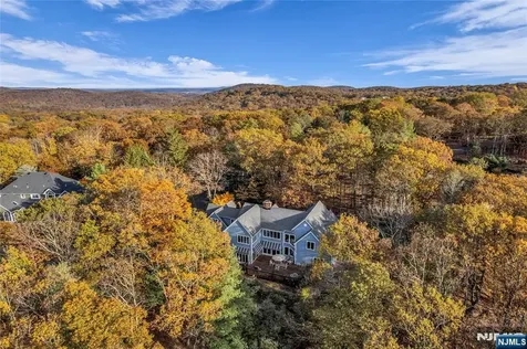 738 Ridge Road Kinnelon Borough NJ 07405