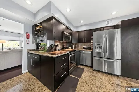 44 Judson Street Edison NJ 08837