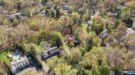 10 Old Stone Church Road Upper Saddle River NJ 07458