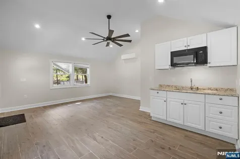 10 Old Stone Church Road Upper Saddle River NJ 07458