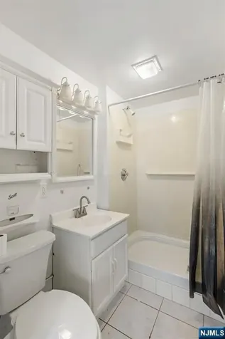 10 Old Stone Church Road Upper Saddle River NJ 07458