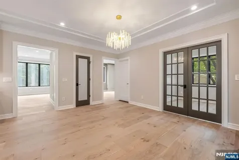 455 Sunset Avenue Haworth NJ 07641