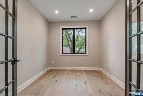 455 Sunset Avenue Haworth NJ 07641
