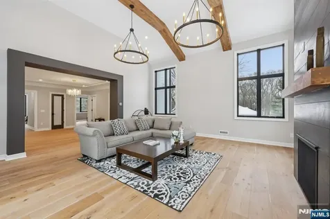455 Sunset Avenue Haworth NJ 07641