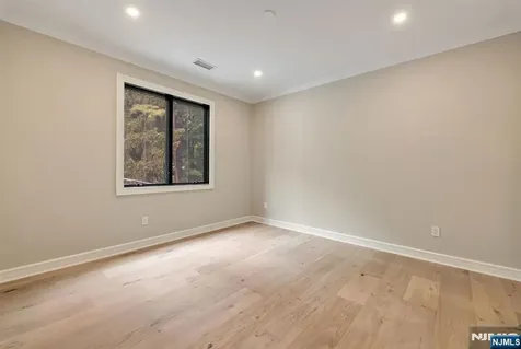 455 Sunset Avenue Haworth NJ 07641