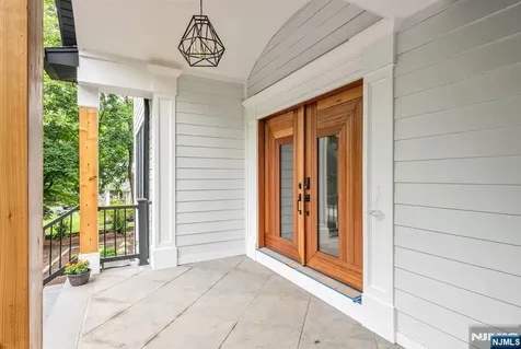455 Sunset Avenue Haworth NJ 07641