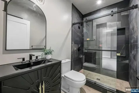 455 Sunset Avenue Haworth NJ 07641