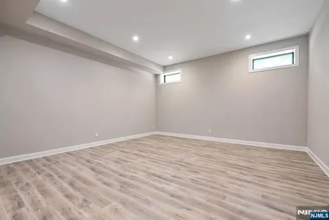 455 Sunset Avenue Haworth NJ 07641