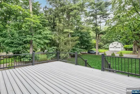 455 Sunset Avenue Haworth NJ 07641
