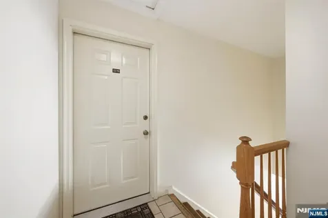 137 S Maple Avenue Park Ridge NJ 07656