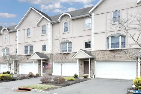 108 Demarest Lane Montvale NJ 07645
