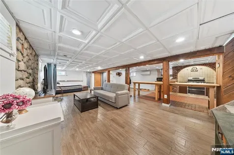 232 Webster Avenue Lyndhurst NJ 07071