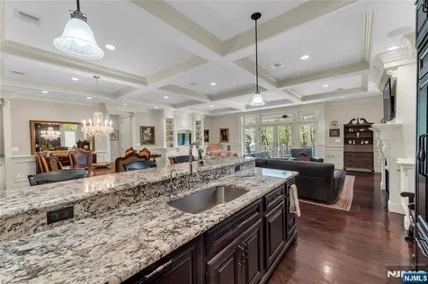 146 President Road Twp Of Washington NJ 07676