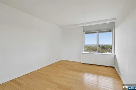 1 Horizon Road Fort Lee NJ 07024